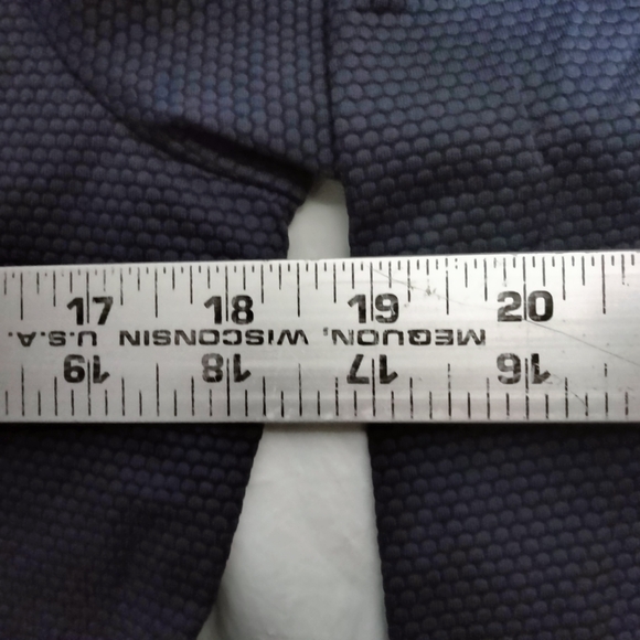 Tommy Bahama Navy Long Sleeve 1/2 Zip Neck Knit UPF50 Golf Top Shirt Size L - Picture 3 of 7